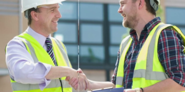 How a General Contractor in Phoenix Can Make Your Build Stress-Free